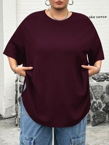 SHEIN CURVE+ 大尺碼休閒紋理短袖側開衩T恤 - 酒紅色 - 查看 4