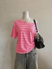 SHEIN EZwear 休閒極簡條紋滿版印花單肩落肩短袖寬鬆女款T恤 - 彩色 - 查看 4