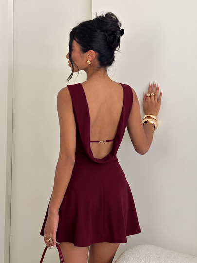 Aloruh Gaun Mini Burgundy Polos Terbaru untuk Wanita di Awal Musim Gugur, Gaun Seksi dan Elegan, Gaun Leher Kerah dengan Punggung Terbuka, Gaun A-Line, Gaun Hitam Kecil untuk Wanita, Gaun untuk Tamu Pernikahan