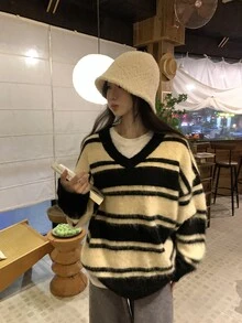 DAZY Women's V-Neck Striped Korean Style Long Sleeve Sweater, Autumn/Winter - Grey - View 7