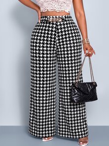 SOLERSUN Curvy Women Houndstooth Flare Pants, High Waist Trousers With Chain Metal Decor - Black and White - View 1