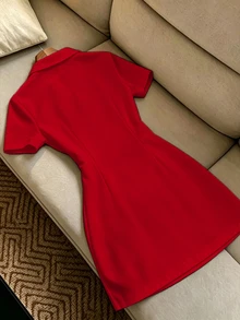 SHEIN Franclia 女款夏季 Polo 領短袖收腰 A 字連身裙，簡約顯瘦裙裝，適合日常通勤、外出與旅行 - 紅色 - 查看 2