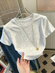 Resyla 夏日風情女款時尚百搭豹紋數位印花修身短袖T恤，白色動物全印花T恤，豹紋T恤，內搭T恤，休閒T恤，修身百搭上衣，送給朋友的禮物 - 灰色 - 查看 1