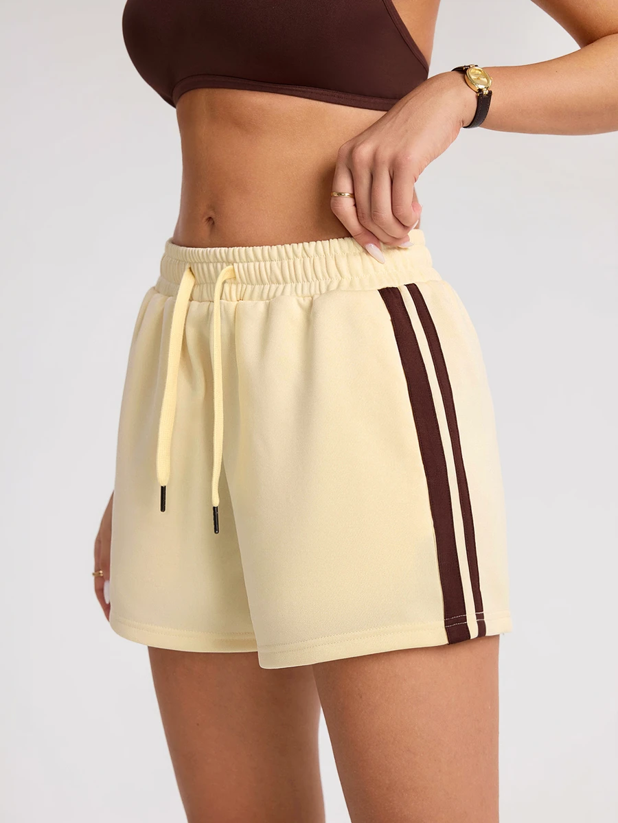 Dewbera Dewbera Women's Drawstring Waist Colorblock Casual Daily Sports Shorts - Yellow - View 1