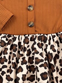 SHEIN Gaun Rajut Kasual Lucu Motif Leopard Lengan Panjang Longgar untuk Bayi Perempuan - Coklat - View 6
