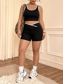 Easithlete Easithlete Women's Plus Size Striped Contrast Color Tank Top And Criss-Cross Waist Shorts Sports Set - Black - View 5