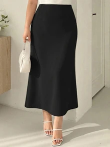 Dazy Plus Solid Color Elegant Fitted Long Versatile Fun Commuter Black Skirt - Black - View 4