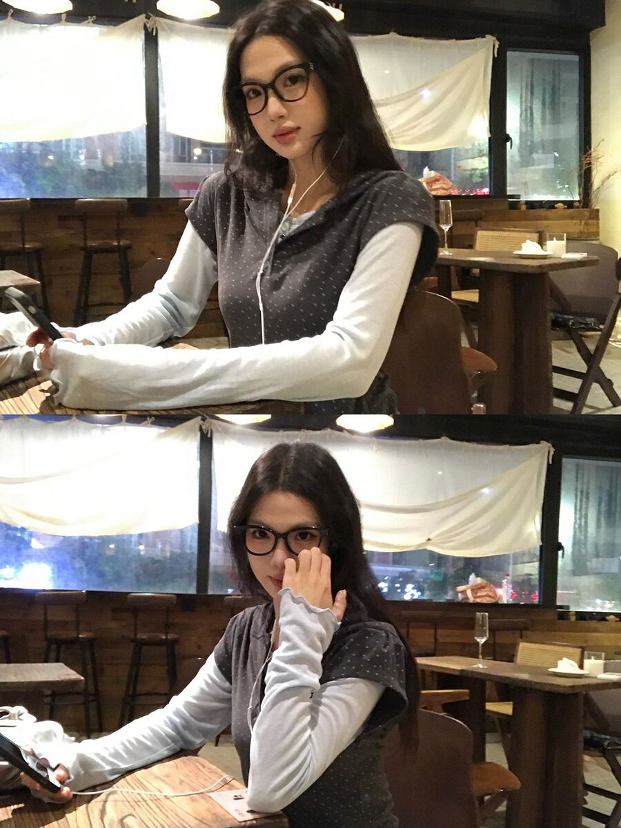 DAZY 女款韓式拼色層次波點印花連帽上衣與長袖上衣兩件套 - 藍色 - 查看 1