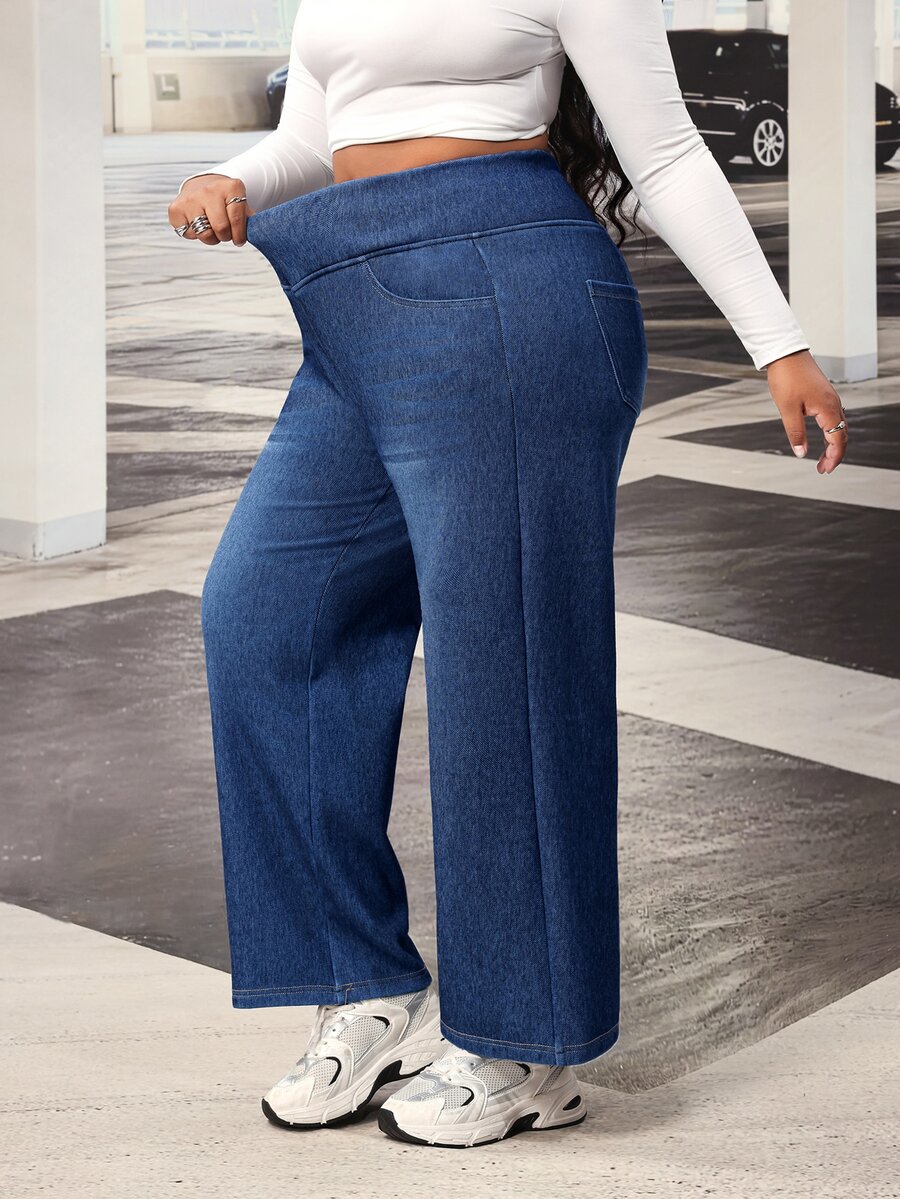 Lounesse Plus Size Women's Asymmetric Waist Casual Everyday Denim Jeans - Blue - View 1