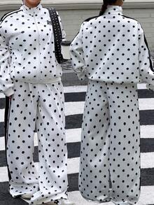 Muchica Pakaian Kasual Sehari-hari untuk Wanita Ukuran Besar dengan Jaket Lengan Panjang dan Celana Motif Polkadot - Hitam dan Putih - View 1