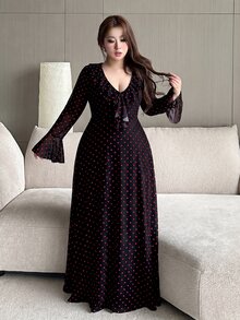 Vibekara 大尺碼女款V領喇叭袖甜美性感派對通勤洋裝 - 彩色 - 查看 4