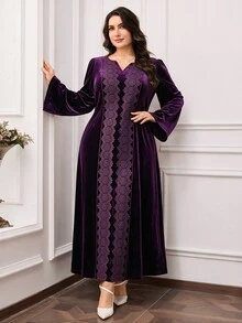 Al Najma Plus Size Women's Contrast Lace Long Sleeve Elegant Arabian Dress - Purple - View 5
