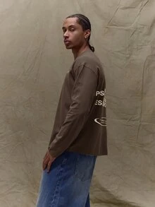 Musero Oversized Long Sleeve Crewneck Graphic T-Shirt Wardrobe Spring&Summer - Coffee Brown - View 5