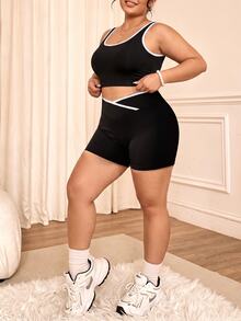 Easithlete Easithlete Women's Plus Size Striped Contrast Color Tank Top And Criss-Cross Waist Shorts Sports Set - Black - View 4