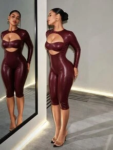 SHEIN BamGlam جمبسوت نسائي برقبة دائرية وتصميم مفرغ وضيق بأكمام طويلة - عنابي اللون - مشاهدة 3
