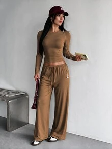 Dewbera Dewbera 2pcs Women's Dark Brown Seamless Knit Set - Coffee Brown - View 3