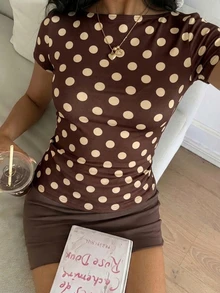 CovetEZ 女款休閒修身T恤，女款夏季穿搭，波點印花 - 彩色 - 查看 3