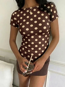 CovetEZ 女款休閒修身T恤，女款夏季穿搭，波點印花 - 彩色 - 查看 5