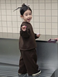 DAZY Infant (Girl) Round Neck Casual Loose Long Sleeve Sweatshirt 2 Pieces Set - Coffee Brown - View 6