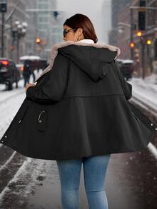 SHEIN CURVE+ معطف باركا شتوي مبطن بفرو تيدي مع خصر مشدود وغطاء رأس - الأسود - مشاهدة 7