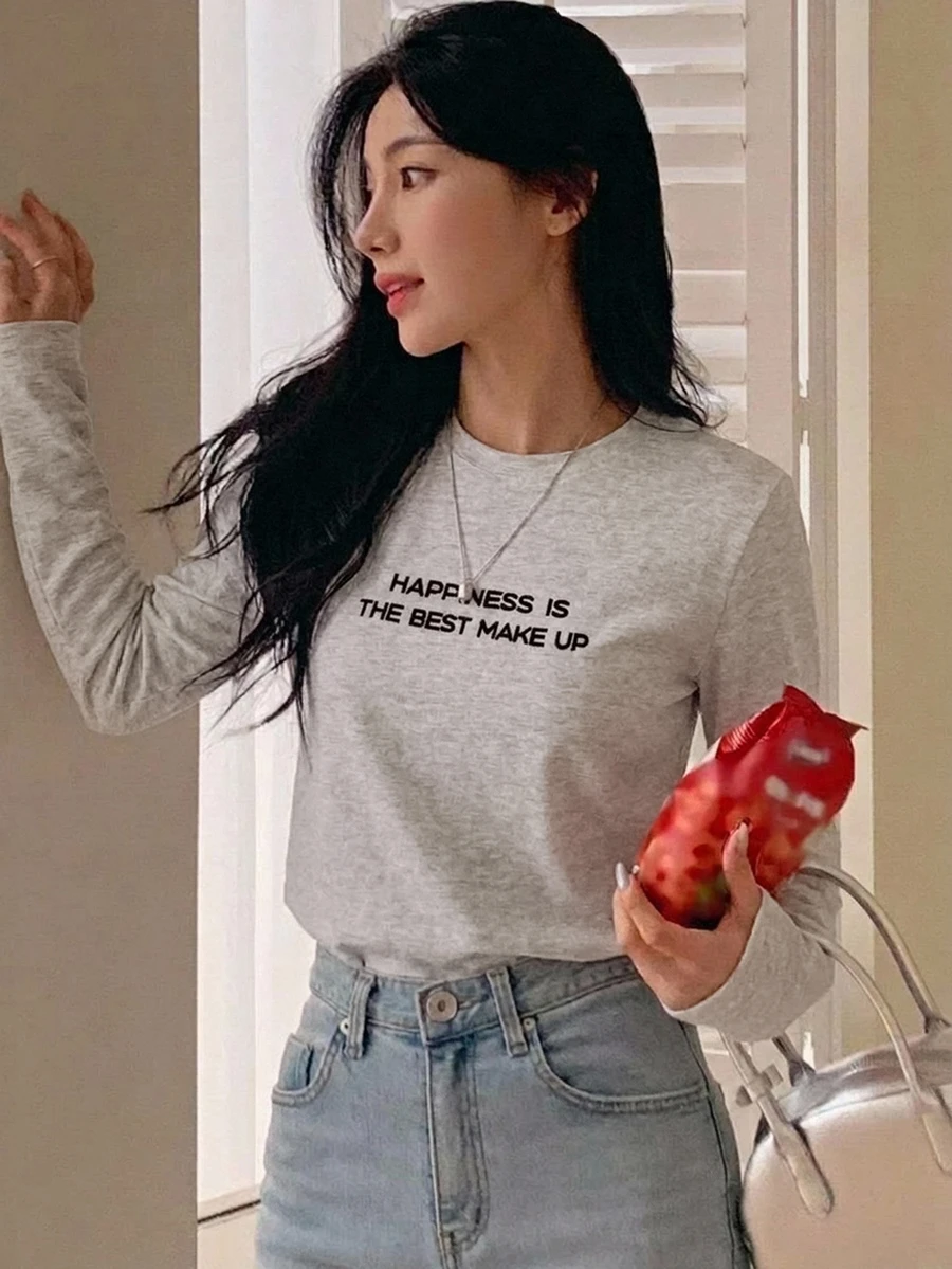 DAZY 女款圓領字母印花長袖極簡風T恤,適合日常穿著 - 淺灰色 - 查看 1
