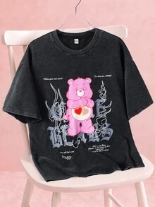 SHEIN X Care Bears تي شيرت رجالي بياقة دائرية وأكمام قصيرة مطبوعة - الأسود - مشاهدة 1