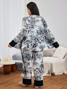 Serenescape Vintage Ink Print Plus Size Women's 3 Pieces Pajama Set, Bubble Gauze Crinkled Tie Robe, Wearable Loungewear For Vacation And Home - Black and White - View 3