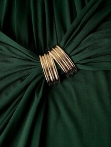 Reflora Plus Size Elegant Metal Decor Pleated Short Sleeve Dress - Dark Green - View 9