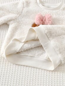 SHEIN Set Baju Sweatshirt dan Celana Panjang Pinggang Elastis Kasual Lucu untuk Bayi Perempuan dengan Motif Kartun yang Lembut dan Menggemaskan - Putih - View 3