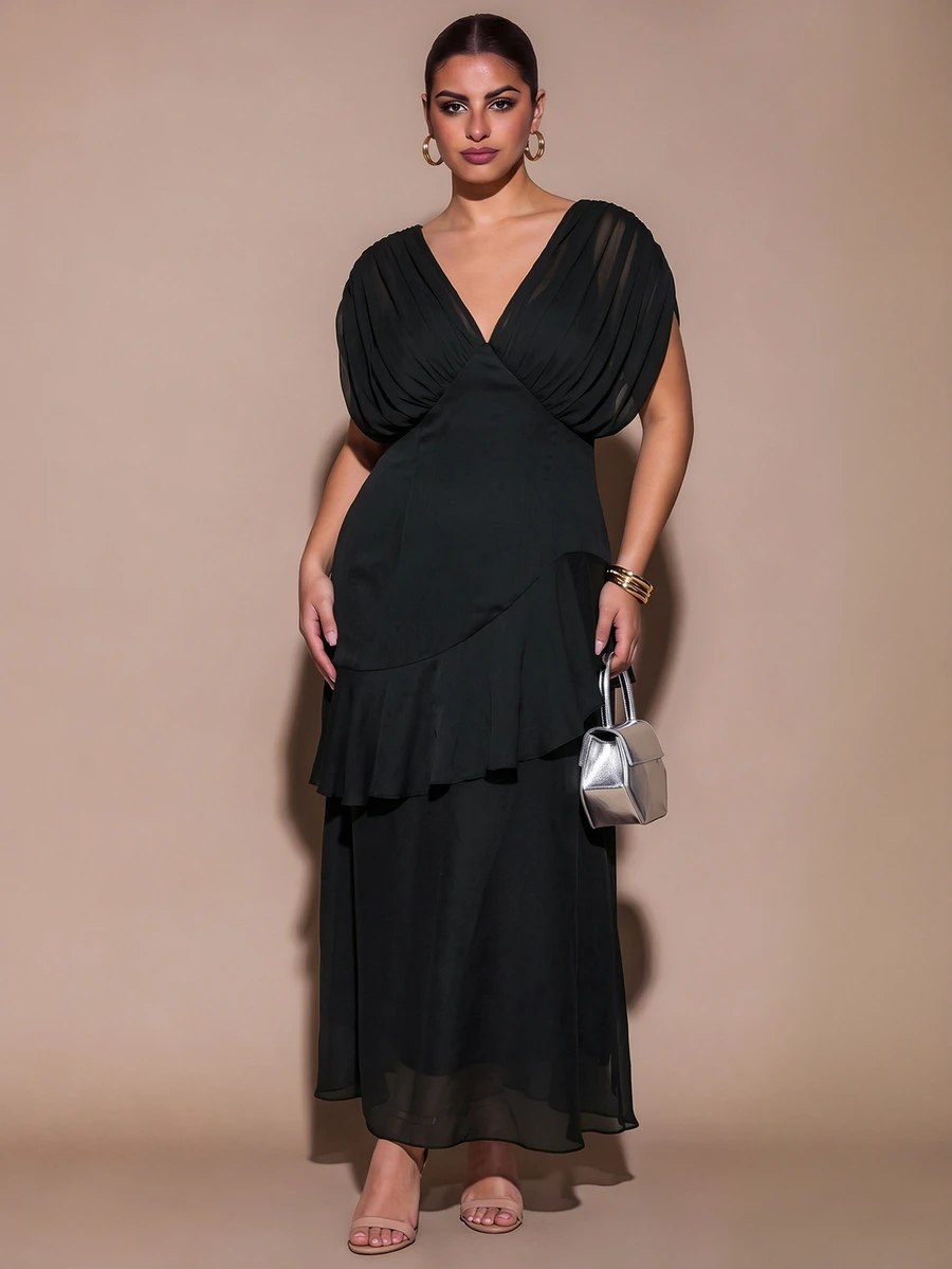 SHEIN BAE CURVE Gaun Pinggang Tinggi Kerah V Lengan Kelelawar dengan Keliman Asimetris - Hitam - View 1