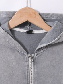 SHEIN 女童新款灰色水洗開胸帽衫搭配牛仔長褲，輕盈柔軟針織牛仔面料，時尚女孩必備，適合春秋穿著，簡約百搭風格，適用日常OOTD、拍照、購物、出遊、聚會、旅行，2026秋季新品 - 淺灰色 - 查看 5
