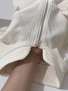SHEIN 女款時尚優雅立領拉鍊長袖紋理布料中長洋裝，成熟高貴 - 杏色 - 查看 4