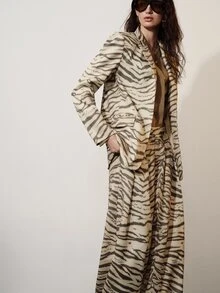 Aveloria Modichic Women's Early Autumn Stand Collar Asymmetrical Gradient Zebra Print Long Sleeve Blazer & Loose Curved Wide Leg Trousers Suit Set - Beige - View 6