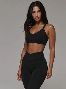 Musera Sport V Neck Strappy Back Active Sports Bra 2 Pieces Sports Bra Multipack Sport Essentials Basics Autumn Fall Winter - Black and White - View 4