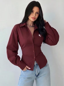 Firerie 女款酒紅色長袖襯衫，後腰綁帶收腰設計，春夏秋冬四季穿著，優雅休閒風，適合辦公室日常 - 酒紅色 - 查看 3