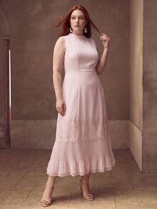 MOTF PREMIUM FASHIONABLE ELEGANT DESIGN LUXURY LACE PATCHWORK FLORAL PLEATED SLEEVELESS PLUS SIZE DRESS - Pink - View 7