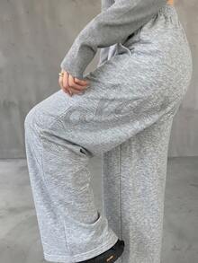 FRIFUL Women's Summer New Loose Casual Versatile Sweatpants With Back Rhinestone Letter Decor - Grey - View 3