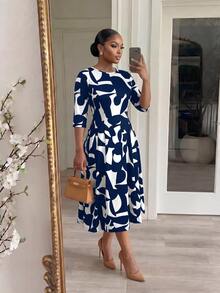 SHEIN Lady Plus Size Women's All-Over Print Pleated Casual Everyday Summer Dress - Navy Blue - View 3