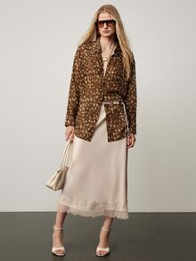 Aveloria Modichic Blus Chiffon Longgar Kerah Kancing Depan Lengan Panjang Semi Transparan Elegan Cokelat Motif Bintik Macan Tutul Tidak Beraturan Pakaian Musim Gugur untuk Wanita Thanksgiving - MultiWarna - View 6
