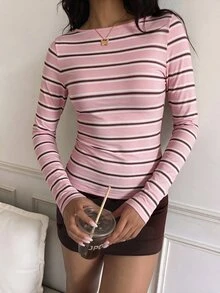 SHEIN EZwear 休閒極簡性感露肩奶油黃條紋長袖T恤，適合秋冬季節，秋冬服飾搭配，奶油黃條紋讓妳顯得更白皙 - 粉色 - 查看 4