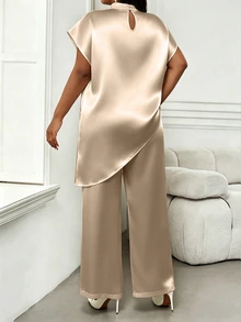 SHEIN Lady 大尺碼女款純色休閒日常穿著上衣 - 卡其色 - 查看 2