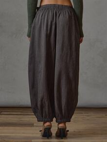 MUSERA Celana Capri Longgar dengan Detail Saku Besar Bergaris-garis untuk Musim Gugur dan Musim Dingin, Cocok untuk Sehari-hari, Kasual, untuk Acara Santai, Gaya Keren, Festival, dan Pesta. - Coklat - View 4