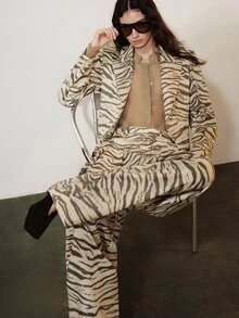 Aveloria Modichic Women's Early Autumn Stand Collar Asymmetrical Gradient Zebra Print Long Sleeve Blazer & Loose Curved Wide Leg Trousers Suit Set - Beige - View 2