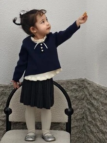 DAZY Infant/Toddler (Girl) Round Neck Contrast Color Bow Long Sleeve Autumn/Winter Sweater - Grey - View 3