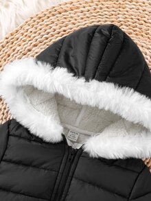 SHEIN طقم معطف مبطن حراري أسود لطيف للبنات الصغيرات في الخريف/الشتاء - الأسود - مشاهدة 4