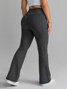 Easithlete Plus Size Black & Grey Contrast Stitching Flared Leg Pants With Pockets - Black - View 4