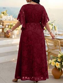 Fleurora Plus Size V-Neck Short Sleeve A-Line High Waist Dress - Burgundy - View 2