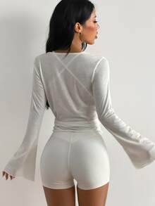 Coolane Women 1 Set White Long Sleeve Jacket, Seamless White Bra, And Shorts - White - View 5
