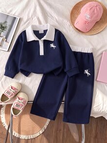 2件組幼女長袖上衣+長褲套裝 英倫風海軍藍馬刺繡對比領長袖 Polo 聚會秋季運動上衣 - 寶藍色 - 查看 7