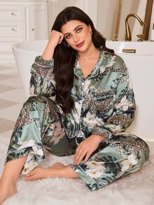 MuseNap CURVE Women's Plus Size Leopard & Floral Print Front Button Trim Patch Pocket Long Sleeve Pants Pajama Set, Loungewear Set, Autumn/Winter - Green - View 4
